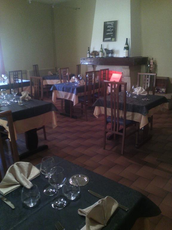 Logis Hotel Des Voyageurs Restaurant La Bonne Tabl'Hay Livron-sur-Drome Ngoại thất bức ảnh