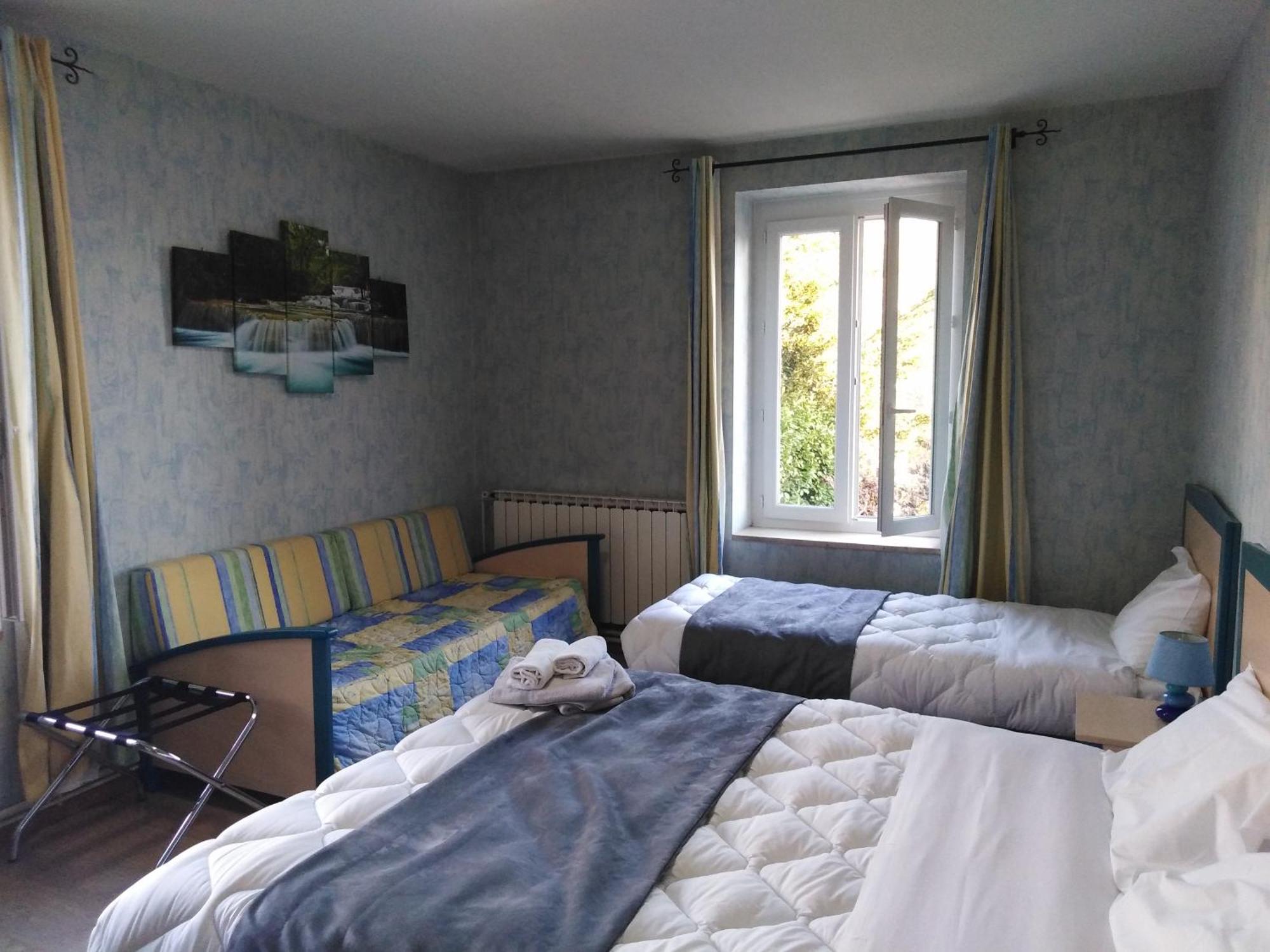 Logis Hotel Des Voyageurs Restaurant La Bonne Tabl'Hay Livron-sur-Drome Ngoại thất bức ảnh